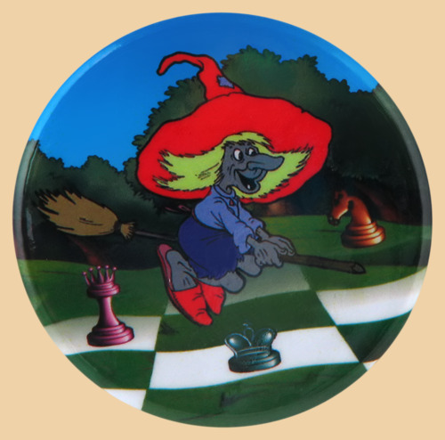 Магнит шахматный Баба-Яга (76 мм)
