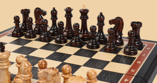 Шахматы Замок в горах №3 (морёный дуб-ясень, клетка 4 см)