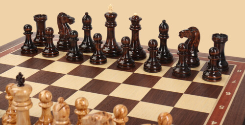 Шахматы в ларце Север (орех-ясень, клетка 4,5 см)