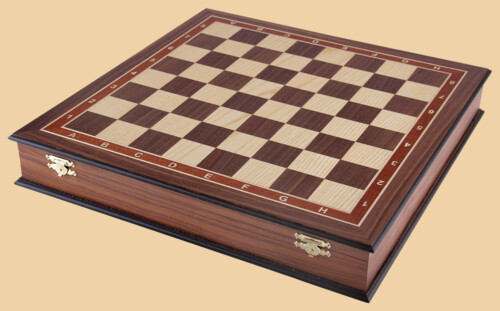 Шахматы в ларце Север (орех-ясень, клетка 4,5 см)