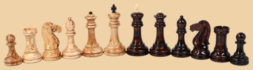 Шахматы в ларце Север (орех-ясень, клетка 4,5 см)